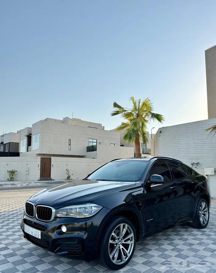 بي إم دبليو X6 موديل 2017 في قمة النظافة 0
