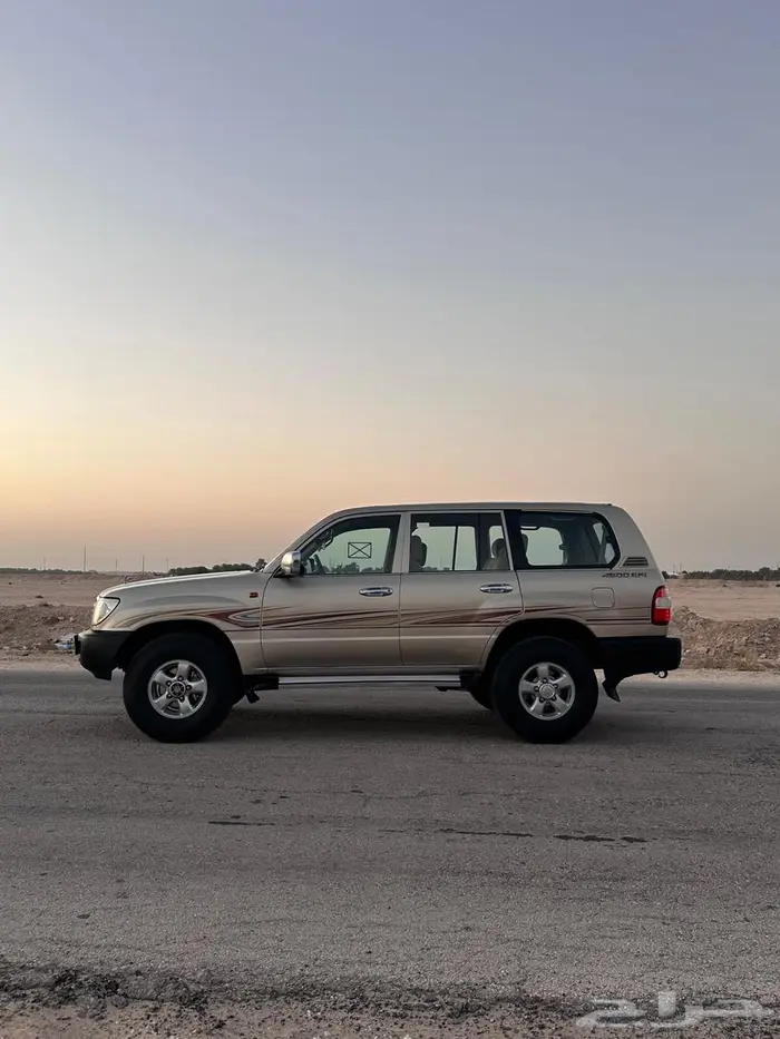 لاندكروزر 2006 جي اكس 2