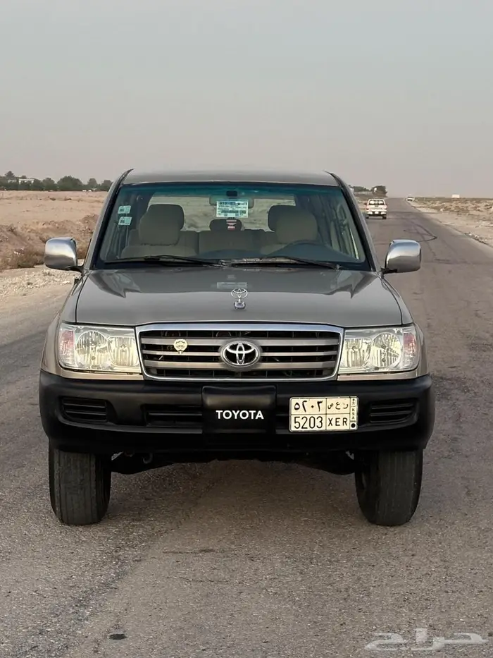 لاندكروزر 2006 جي اكس 0