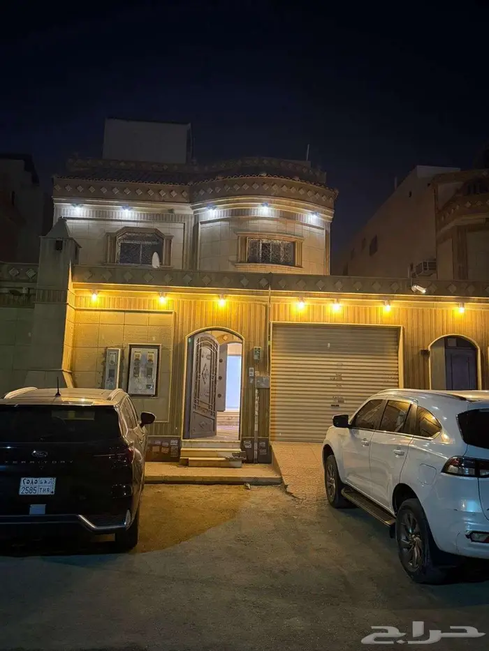 دور ارضي للايجار حي اليرموك الشرقي 3