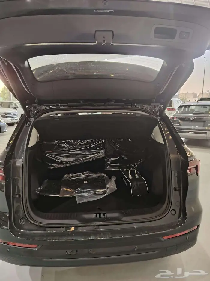 فورد تريتوري تيتانيوم بلس موديل 2026 6