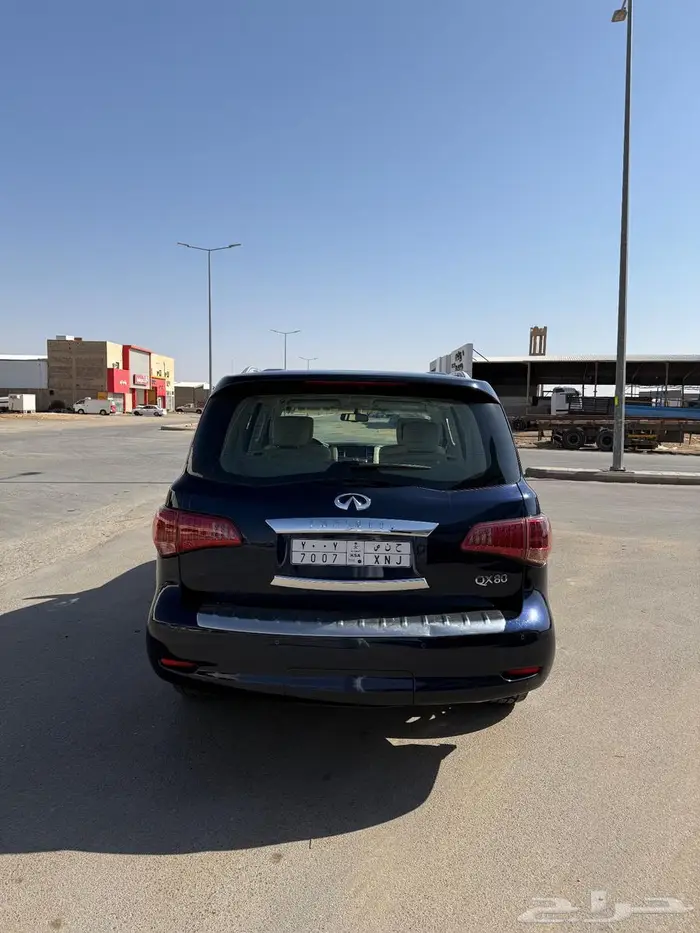 انفينتي QX80 2016 6
