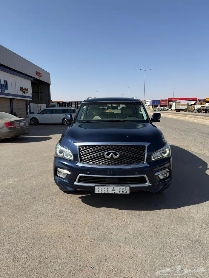 انفينتي QX80 2016 10