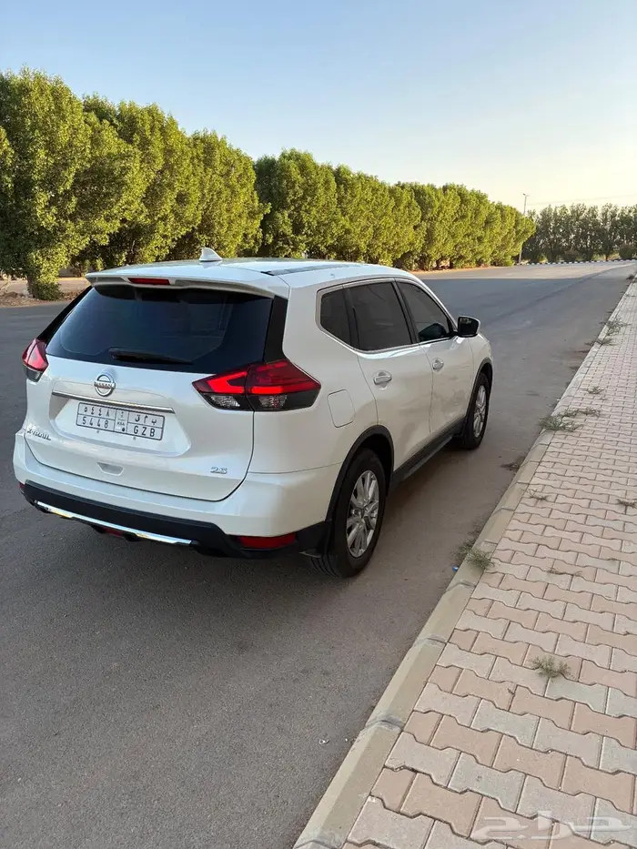 اكس تريل 2020 4