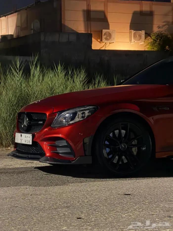 للبيع مرسيدس c43 2019 لون احمر مميز 6