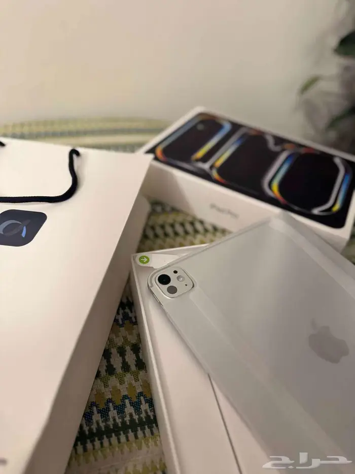 ايباد برو m4 استعمال ثلاث اسابيع 2