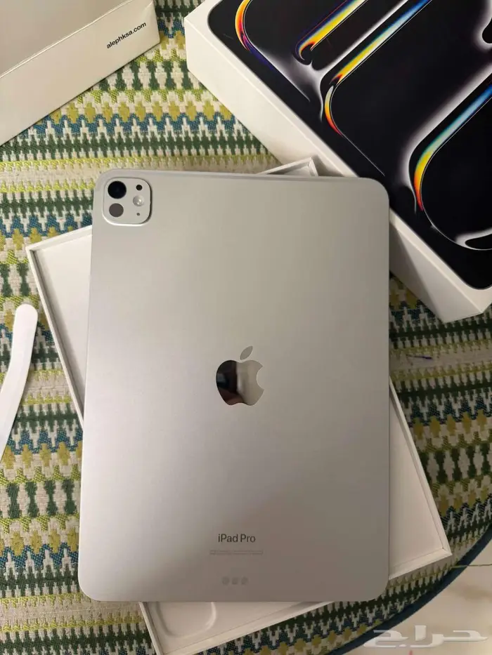 ايباد برو m4 استعمال ثلاث اسابيع 1