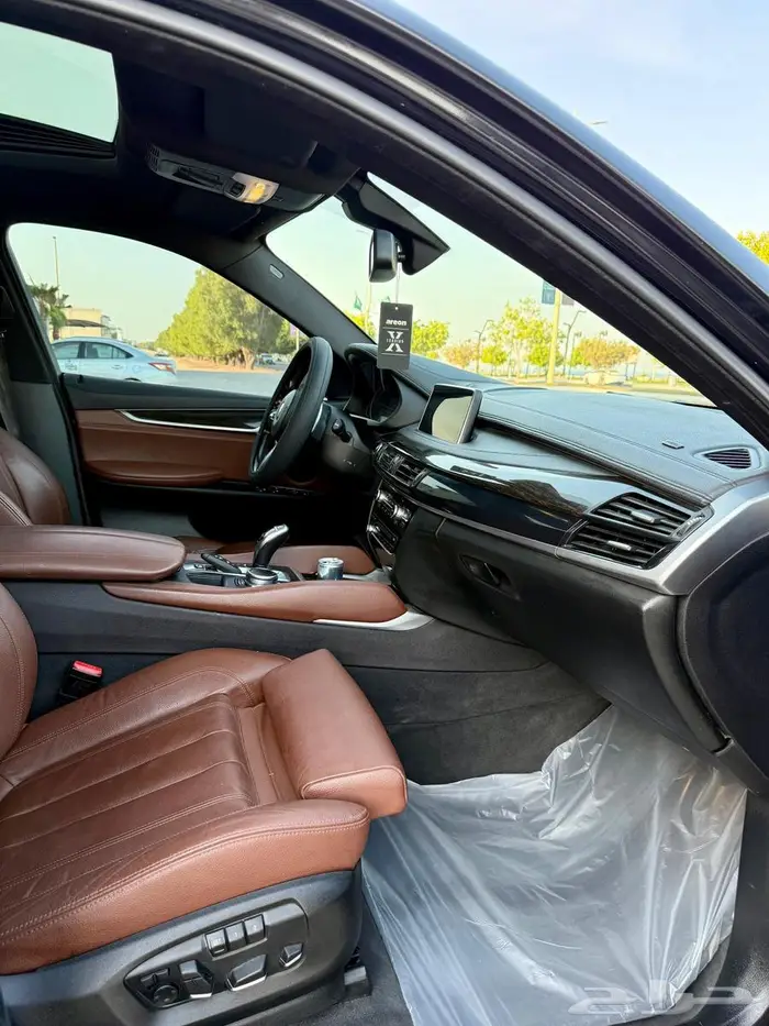 بي إم دبليو X6 موديل 2017 في قمة النظافة 9