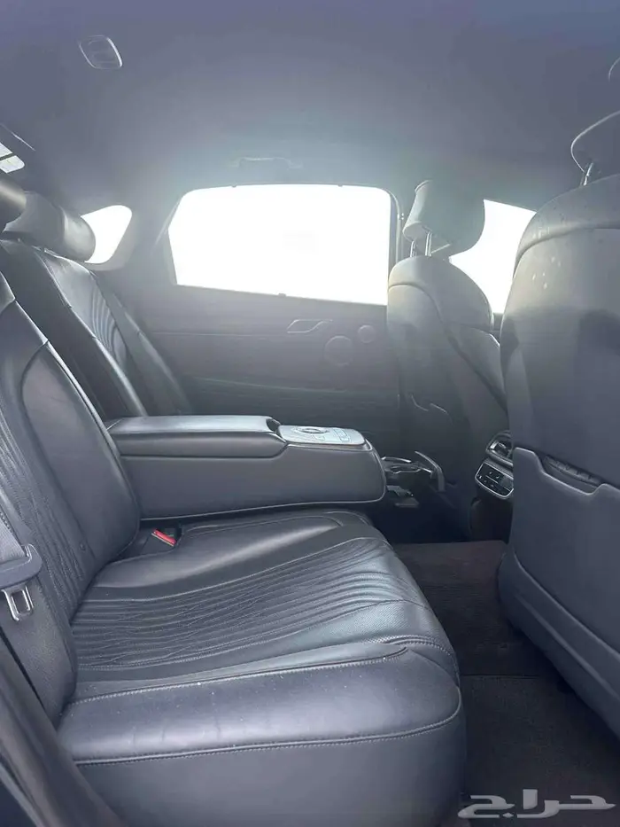 جنسس G80 2022 11