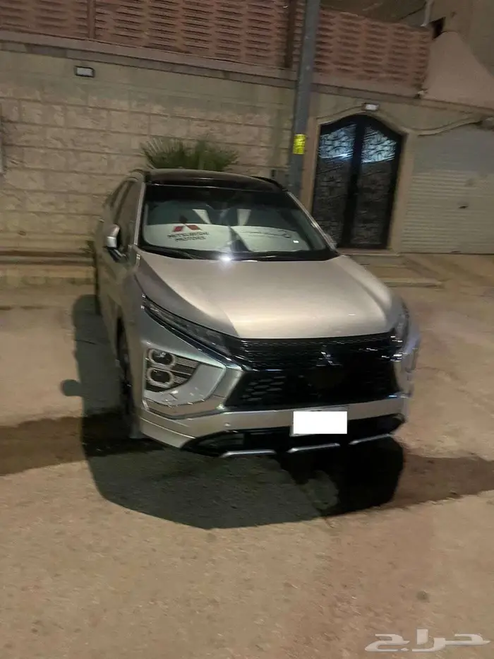 مطلوب تبادل ميتسوبيشي اكليبس كروس بمستسوبيشي مونتيرو 0