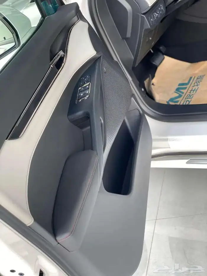 توروس امبيانتى-ترند-تيتانيوم موديل 2025-2026عرض خاص 7