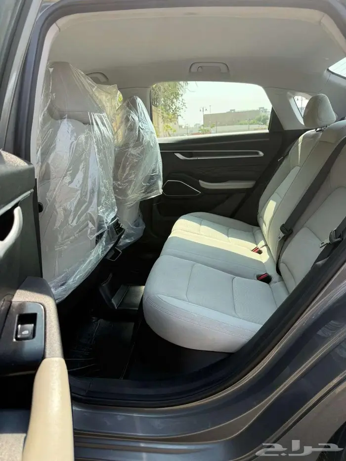 جيلي ام جراند نص فل موديل 2024 ممشي 67 الف كيلو عرض خاص 18