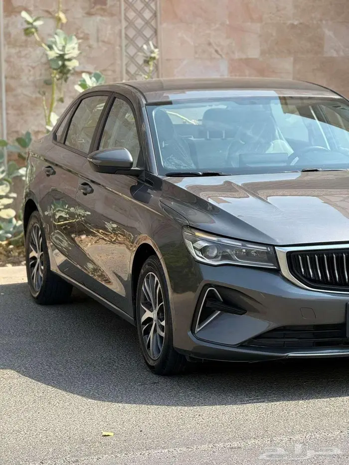 جيلي ام جراند نص فل موديل 2024 ممشي 67 الف كيلو عرض خاص 7