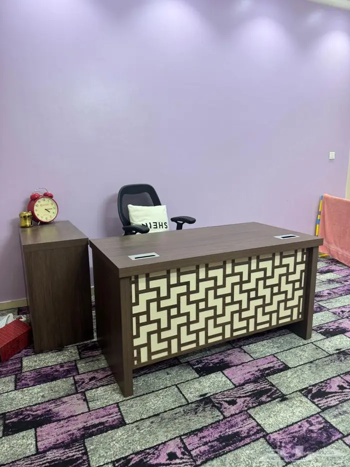 مكتب كامل مع كرسي 1
