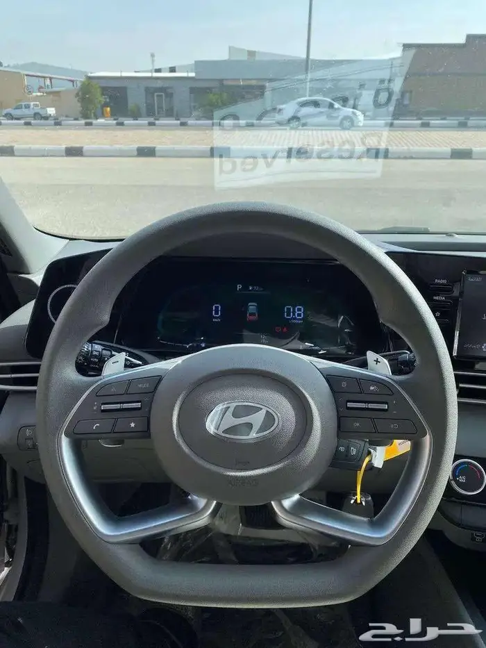 هيونداي إلنترا 2025 سمارت ( كاش وبنوك ) 3
