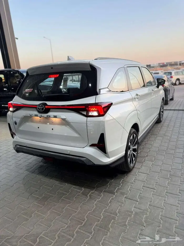 تويوتا فيلوز 2025 7 راكب سعودي GLX 6