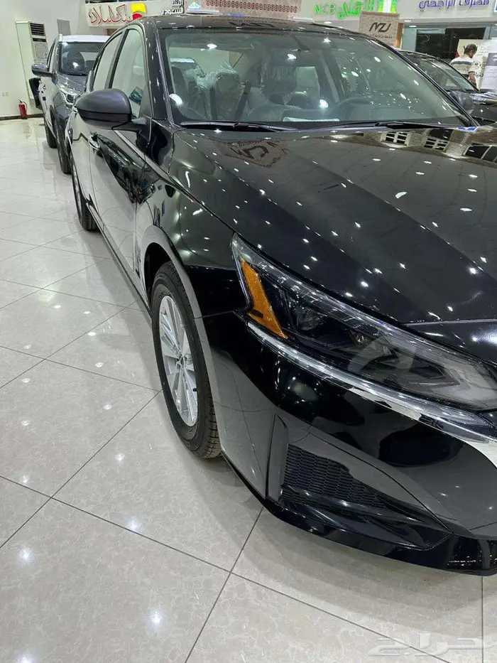 نيسان التيما استاندر 2025 اسود كاش وتقسيط 1