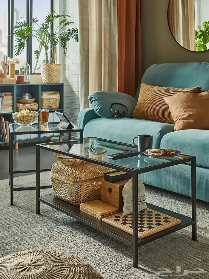 طاولة للبيع من ايكيا جديده لم تستخدم ومركبه 2