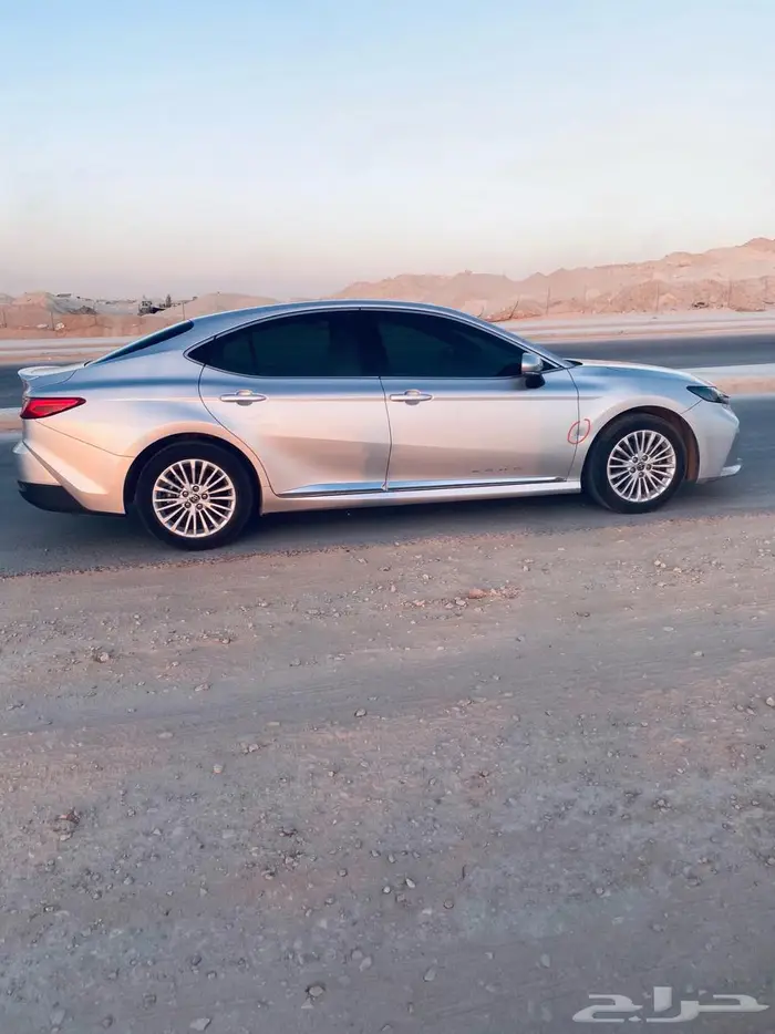 كامري 2025 نص فل LE سعودي المالك الأول ( شبه وكالة ) 9