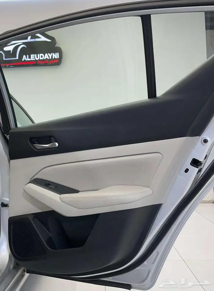 نيسان التيما S 2020 29