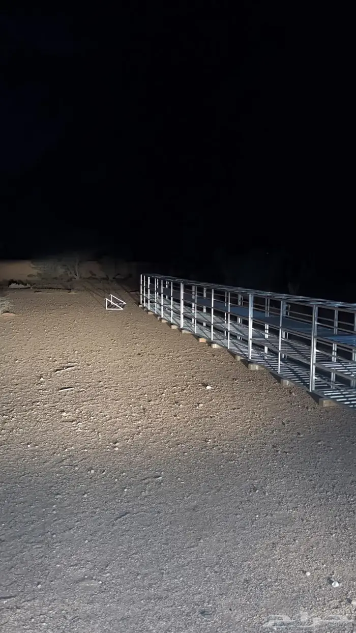 اقفاص طبليات نحل للبيع لها قفل ضد السرقة وعبث القرود 1