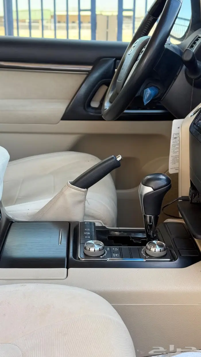 لاندكروزر جي اكس ار 2020 سعودي GXR 14