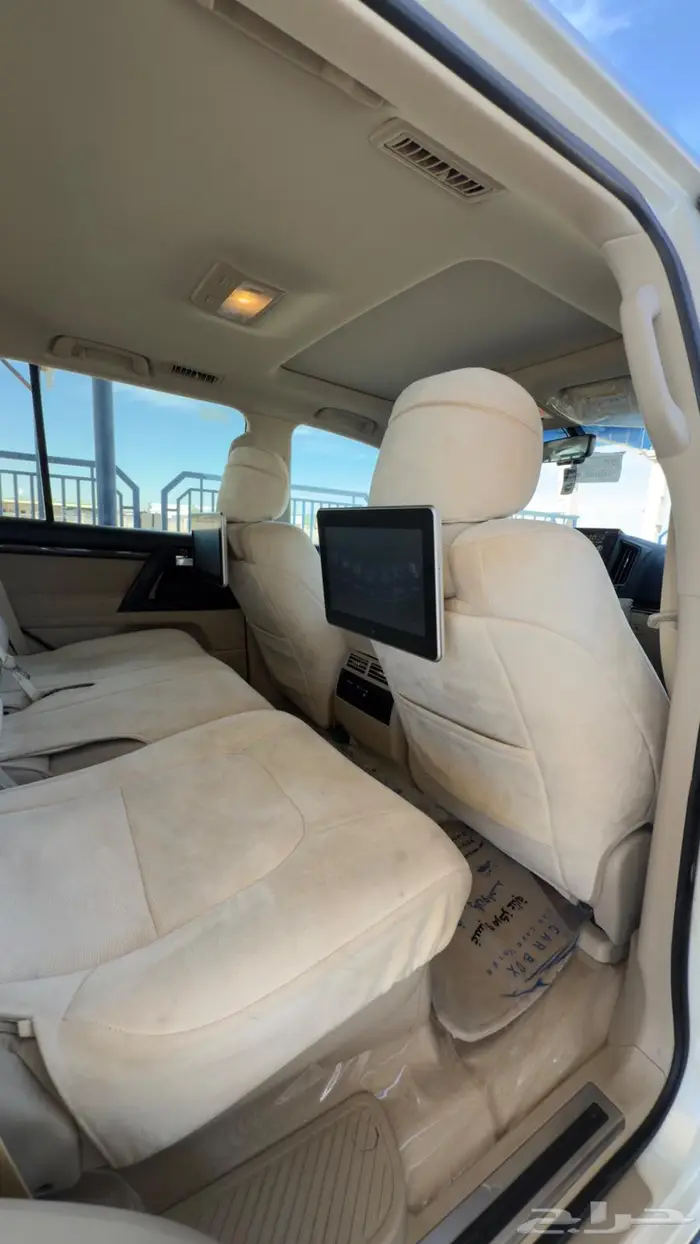 لاندكروزر جي اكس ار 2020 سعودي GXR 38