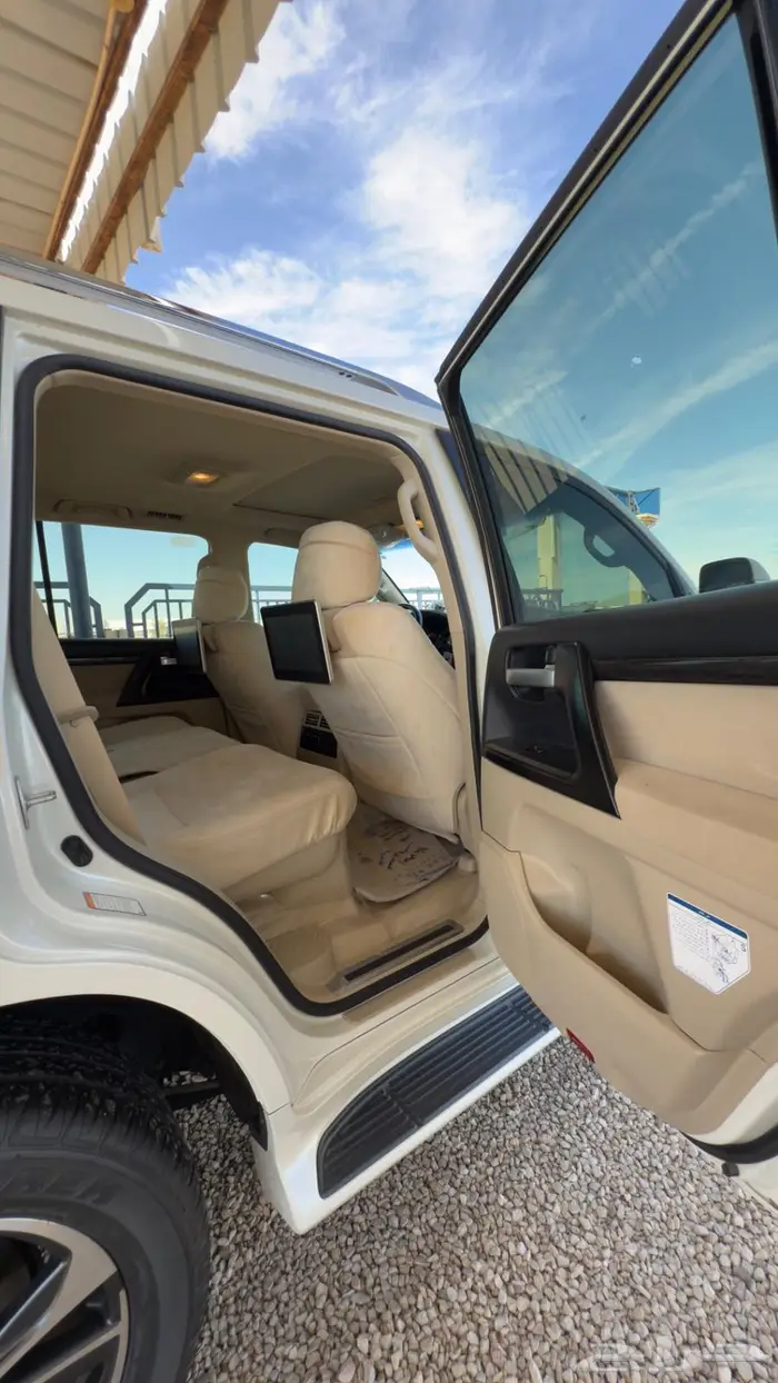 لاندكروزر جي اكس ار 2020 سعودي GXR 51