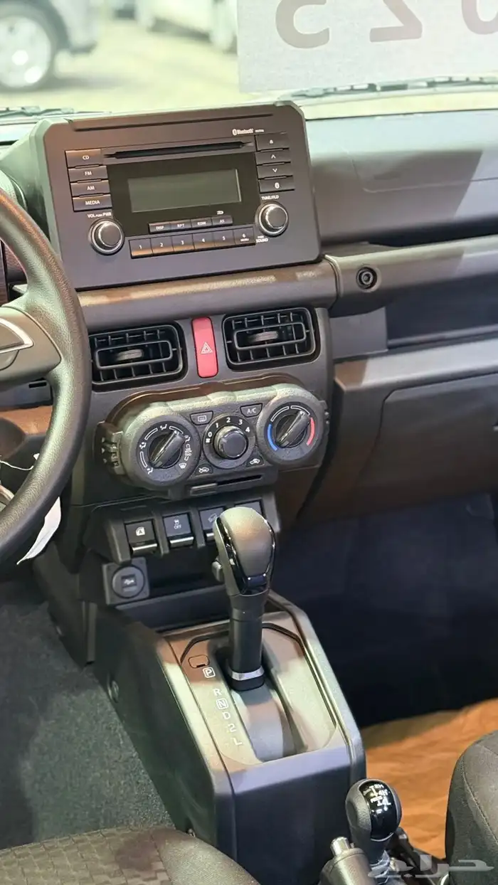 سوزوكي جمني ستاندر دبل 2025 خليجي 15