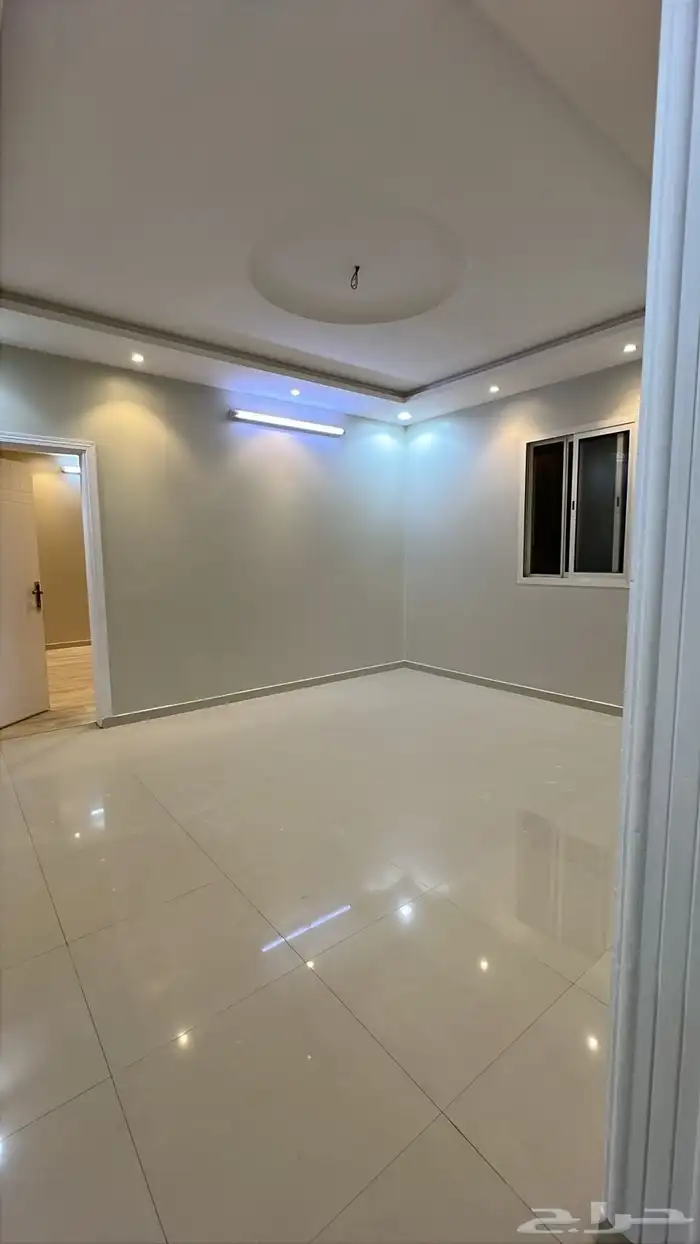 ايجار شقه بالرمال الذهبي 3