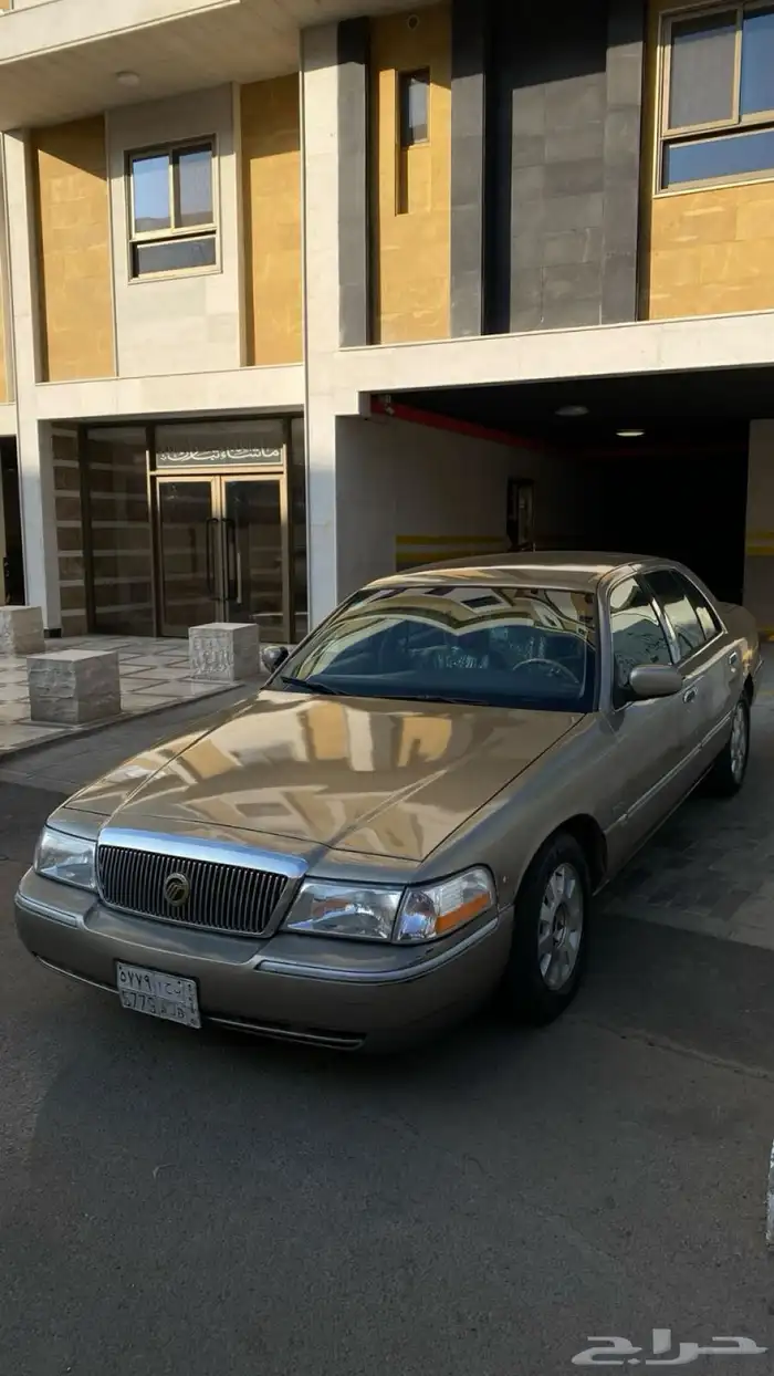 فورد قراند ماركيز LS 1