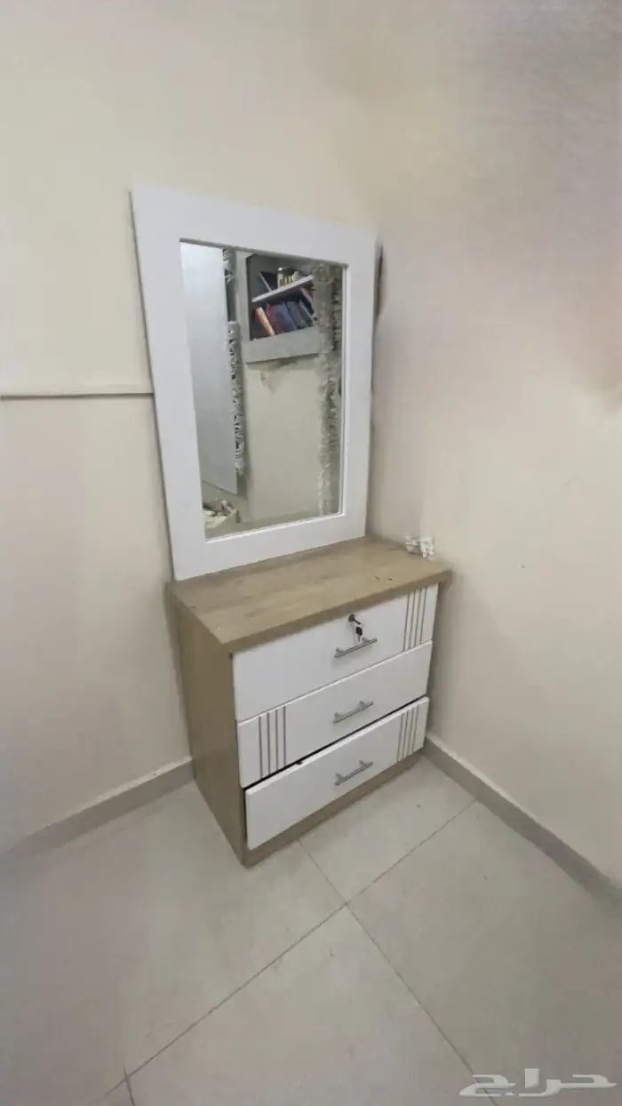 اثنين غرف نوم. كامله للبيع سعر اثنين 1200 6