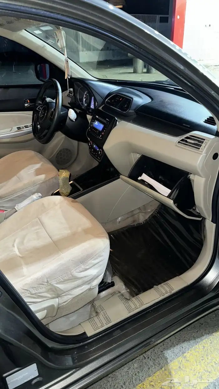 اعرض لكم سيارة سوزوكي 2023 بحالة ممتازة للبيع 2