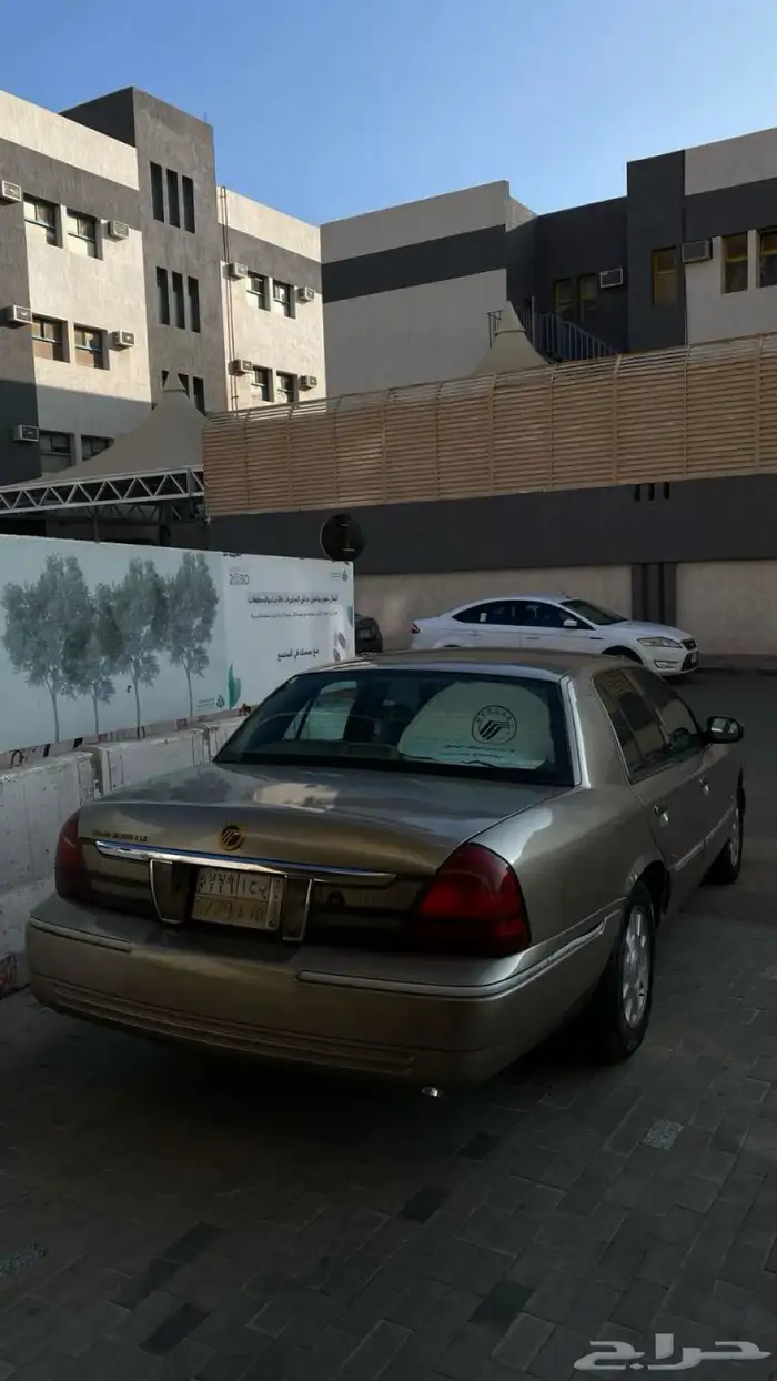 فورد قراند ماركيز LS 2