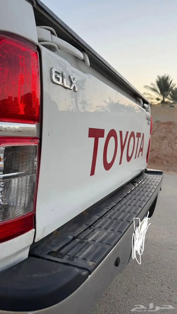 للبيع هايلوكس 2015 غمارتين GLX 17