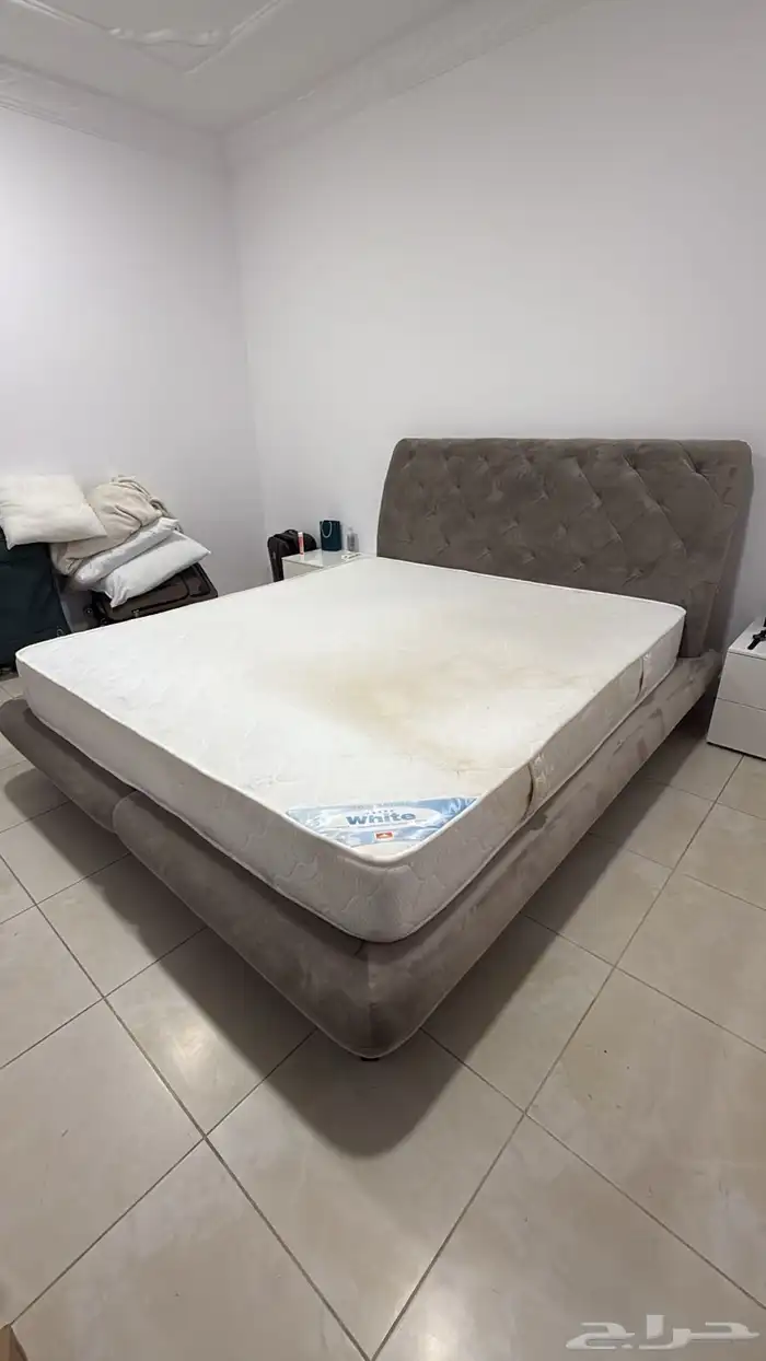 سرير للبيع 1