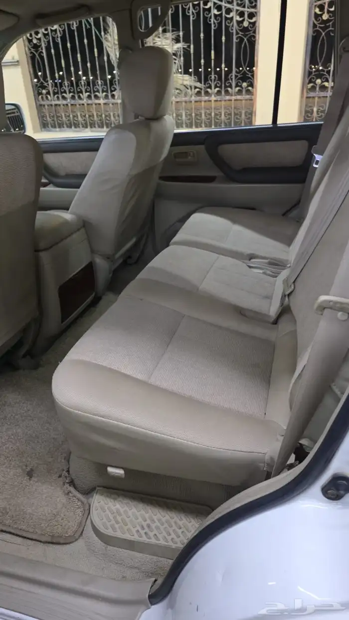 تويوتا لاندكروزرgxr 9