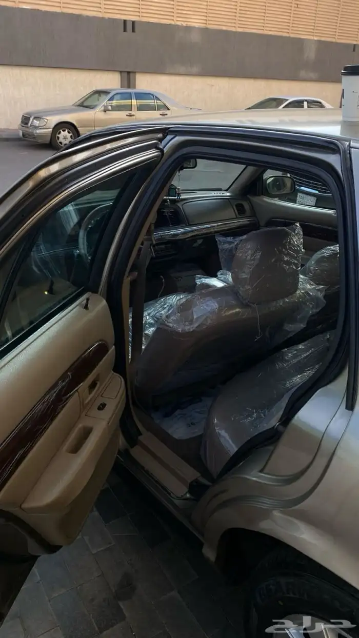 فورد قراند ماركيز LS 3