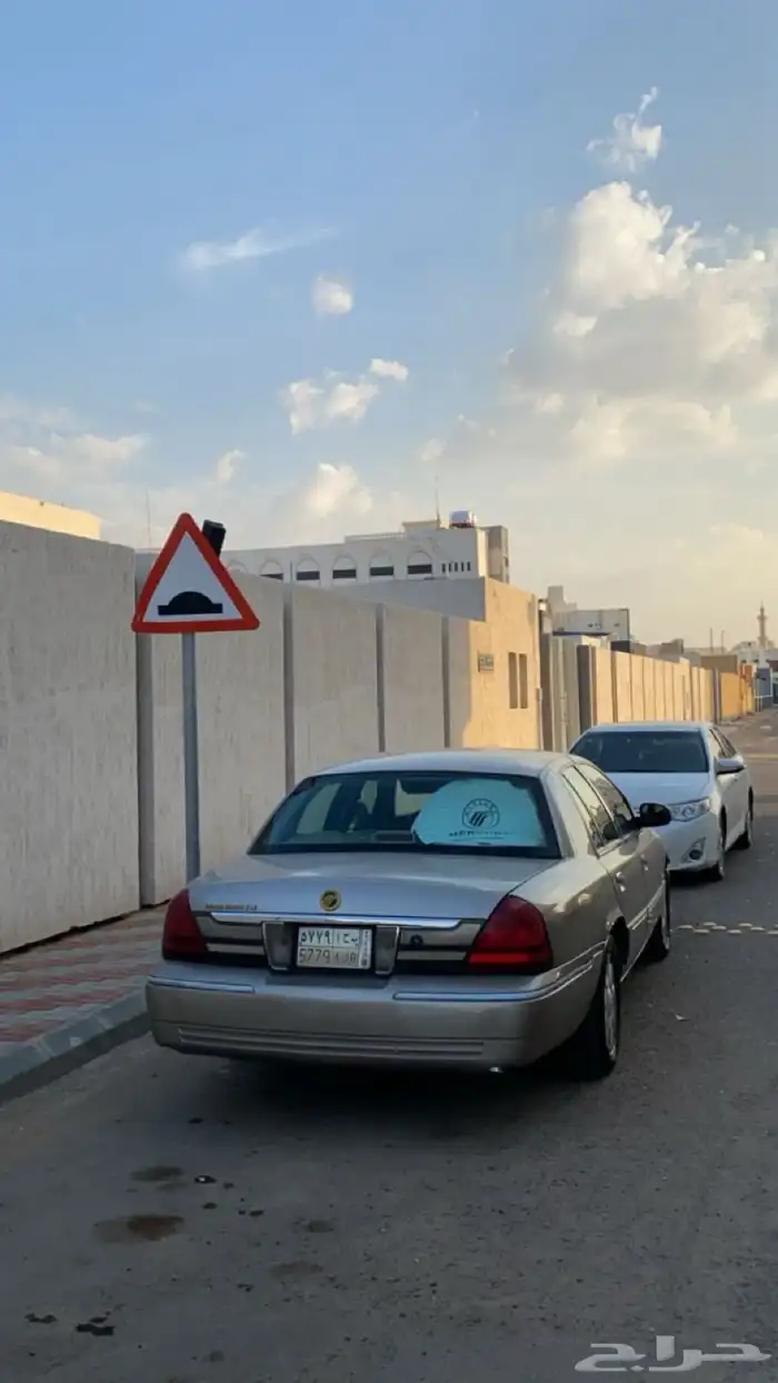 فورد قراند ماركيز LS 4