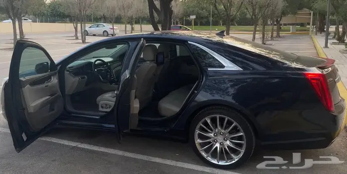 كاديلاك XTS V PLATINUM 2016 2
