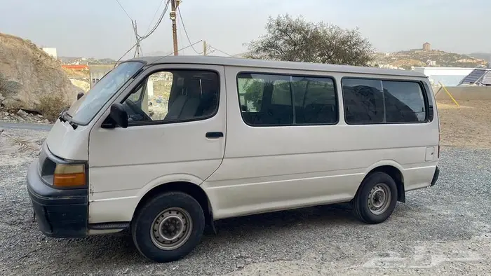 تويوتا باص هاي ايس 1