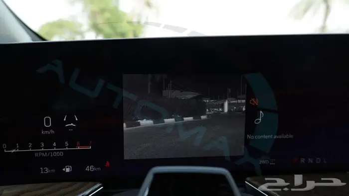 كاديلك اسكاليد 600 Sport Platinum 2025 اصفار مع ضمان 9