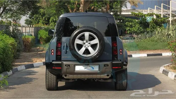 2025 Land Rover Defender 110 X-Dynamic SE P400e مع ضمان 5