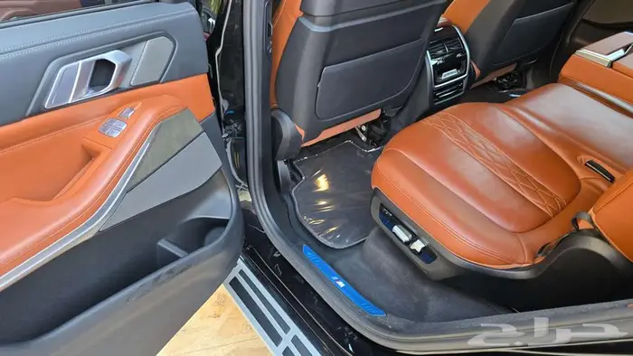 BMW X7 2022 ماشي 48 كلم على الضمان 11