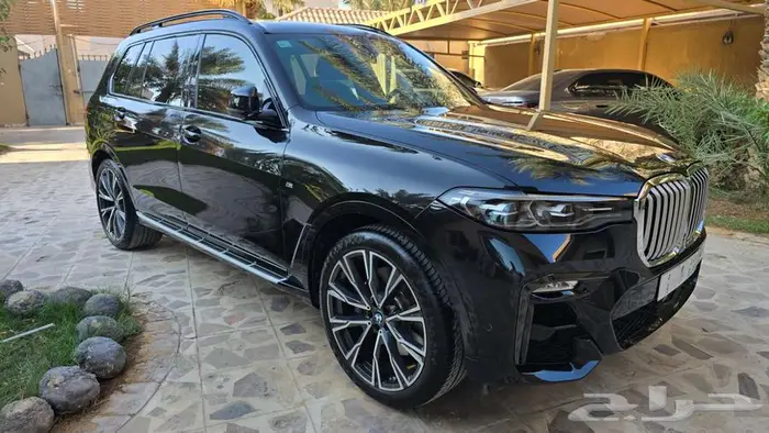BMW X7 2022 ماشي 48 كلم على الضمان 19