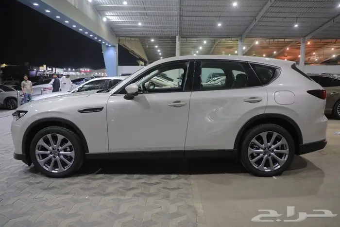 مازدا CX60 استاندر شاشة اربعة سلندر موديل 2025 4