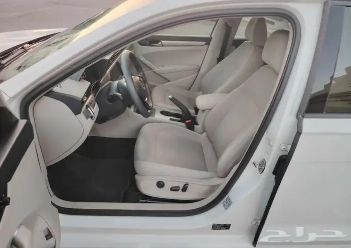 فولكس واجن باسات 2021 بحالة الوكالة 8