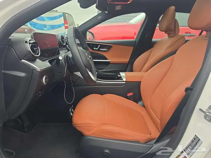 مرسيدس C300 موديل 2025   ممشى 22 الف كيلو فقط للاستيراد 10