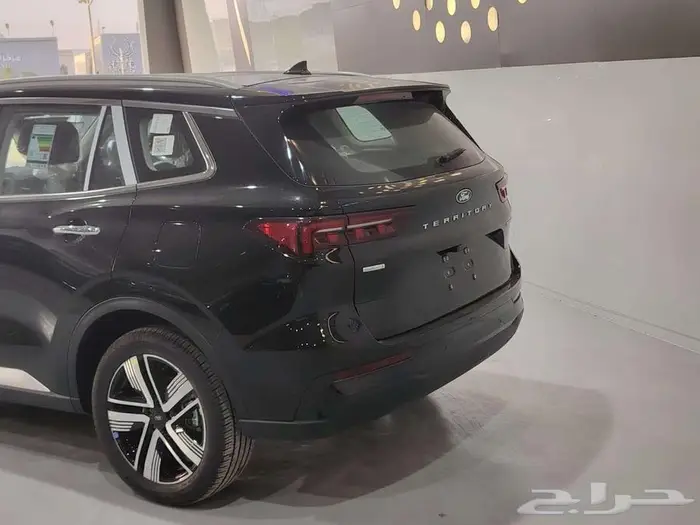 فورد تريتوري تيتانيوم بلس موديل 2026 4