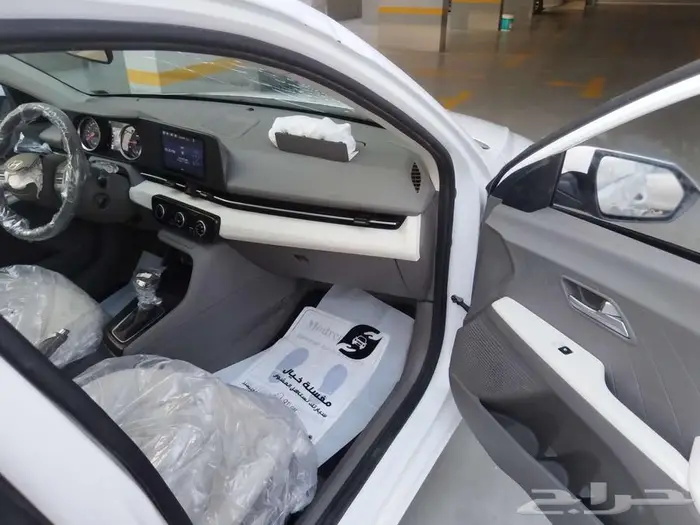 هونداي اكسنت سقف اسود ماشي واحد الف 5